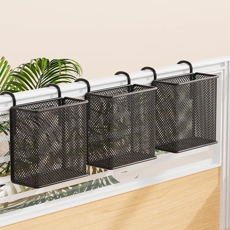 Office desktop hanging basket hook hanging pen holder storage box metal large capacity baffle screen station storage
Office desktop hanging basket hook hanging pen holder storage box metal large capacity baffle screen station storage