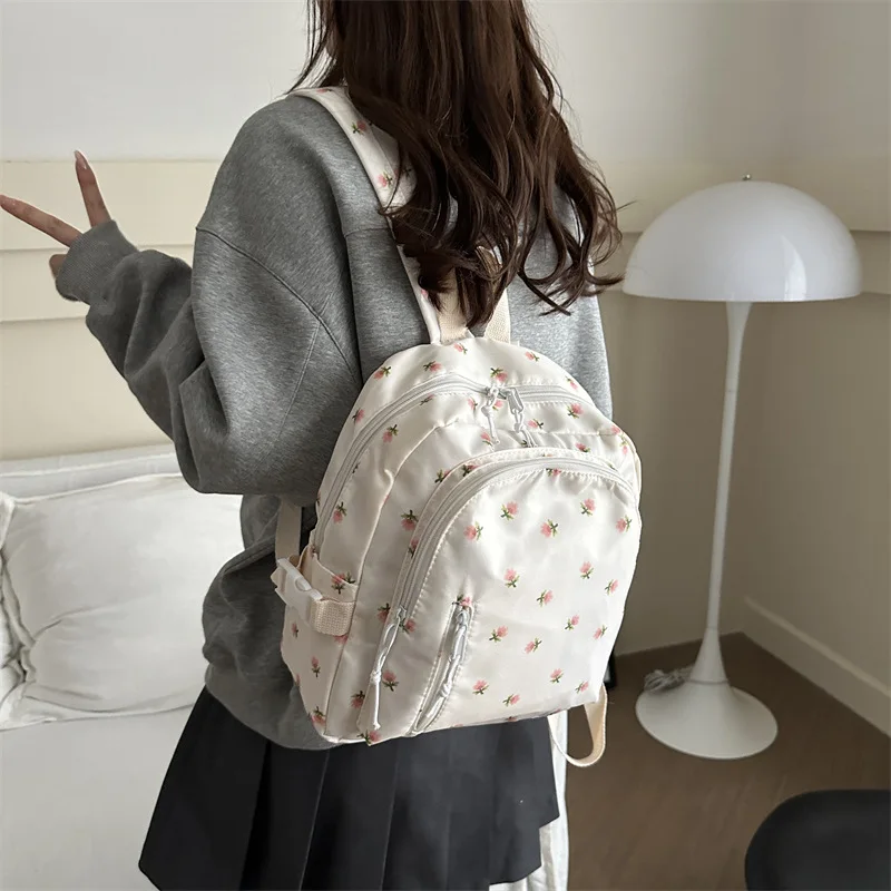 Women Travel Bag Korean Floral Backpack School Flower Fashion Backpack Junior High School Backpack Travel Bags
Women Travel Bag Korean Floral Backpack School Flower Fashion Backpack Junior High School Backpack Travel Bags