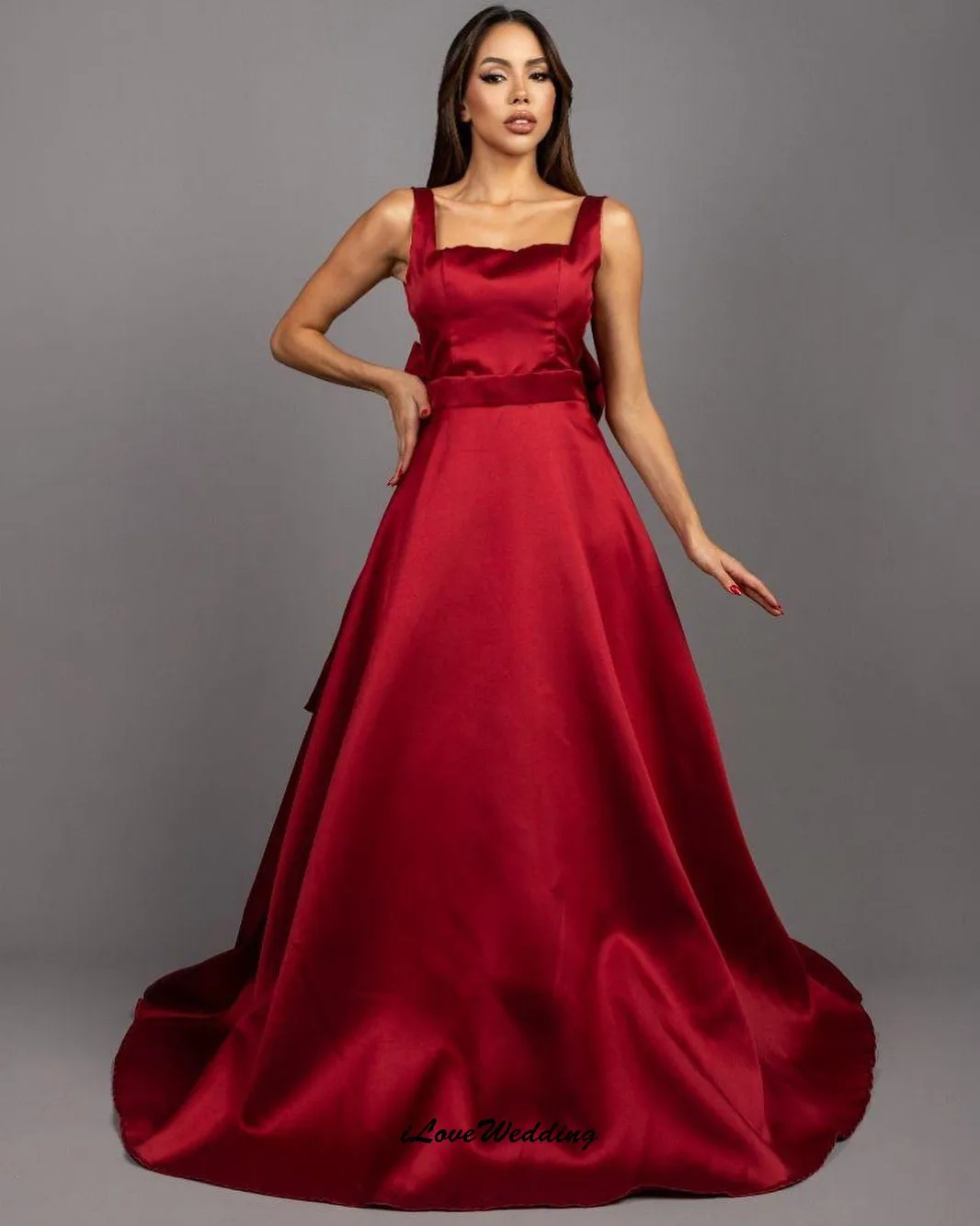 Prom Dresses 2025 Rose Red Party Dress Satin Open Back Sexy Bow Evening Dresses A-Line Satin Square Neck Sweep Train Customized
Prom Dresses 2025 Rose Red Party Dress Satin Open Back Sexy Bow Evening Dresses A-Line Satin Square Neck Sweep Train Customized