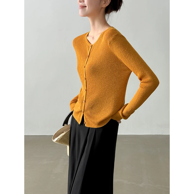 2025 Women Cardigans Long Sleeve Knitted Outerwear Solid Thin Spring Autumn Sweaters O-neck Knitwears Korean Fashion Cardigans 
2025 Women Cardigans Long Sleeve Knitted Outerwear Solid Thin Spring Autumn Sweaters O-neck Knitwears Korean Fashion Cardigans