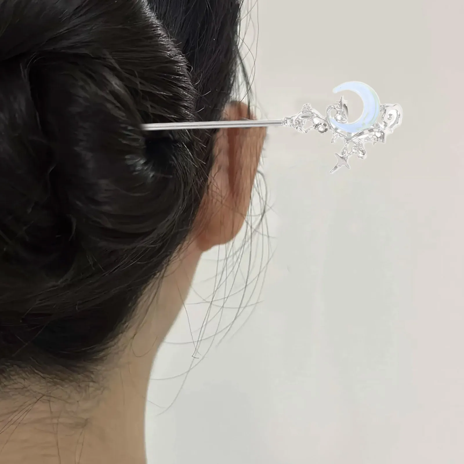 2pcs Hairpin Modern Crystal Star Clips Lightweight Secure Chopsticks Women Hanfu Pins French Hair Pin Hair Sticks
2pcs Hairpin Modern Crystal Star Clips Lightweight Secure Chopsticks Women Hanfu Pins French Hair Pin Hair Sticks