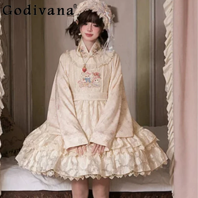 Spring Sweet Embroidery Girl Lolita Sleeveless Cake Dress Age Reduction Ruffles Peter Pan Collar High Waist Princess Dresses
Spring Sweet Embroidery Girl Lolita Sleeveless Cake Dress Age Reduction Ruffles Peter Pan Collar High Waist Princess Dresses