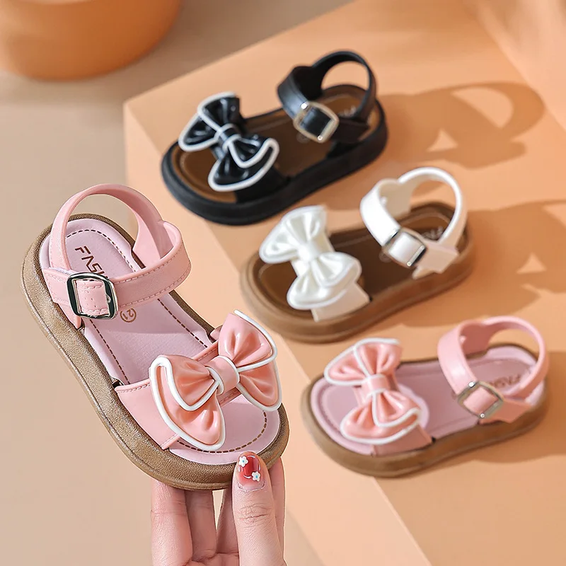 Summer New Girls Sandals Children's Fashion Bow Princess Shoes Students Outdoor Wearing
Summer New Girls Sandals Children's Fashion Bow Princess Shoes Students Outdoor Wearing