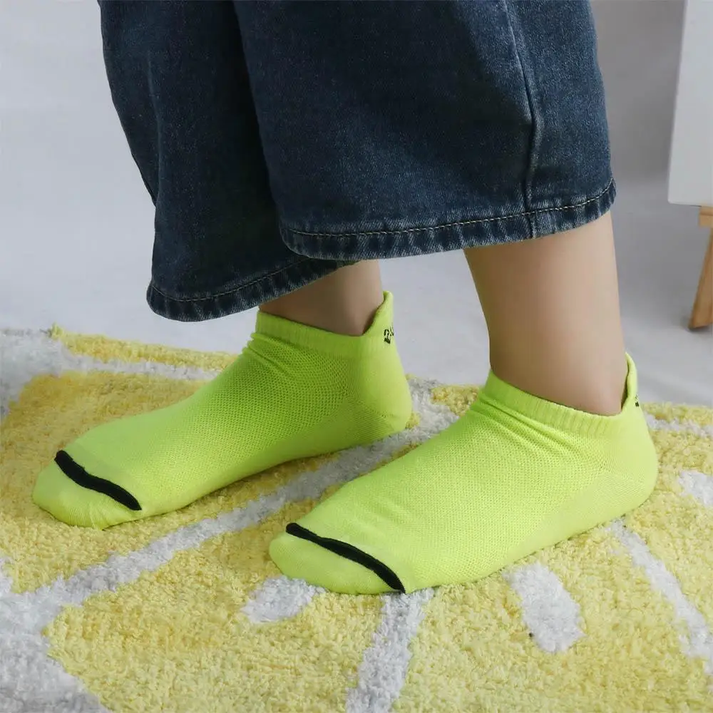 Color Anti-friction Arch Support Breathable Quick-Drying Socks Athletic Sports Socks Short Low Cut Socks Ankle No Show Socks
Color Anti-friction Arch Support Breathable Quick-Drying Socks Athletic Sports Socks Short Low Cut Socks Ankle No Show Socks