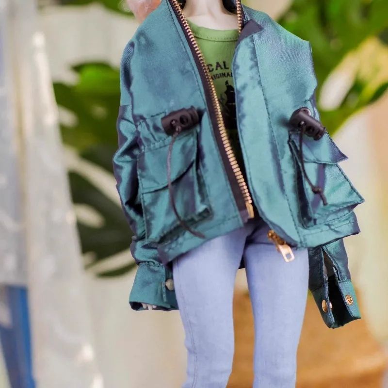 Peacock Blue Pocket Casual Jacket For BJD 1/3 1/4 Uncle Customized Doll Clothes W471
Peacock Blue Pocket Casual Jacket For BJD 1/3 1/4 Uncle Customized Doll Clothes W471