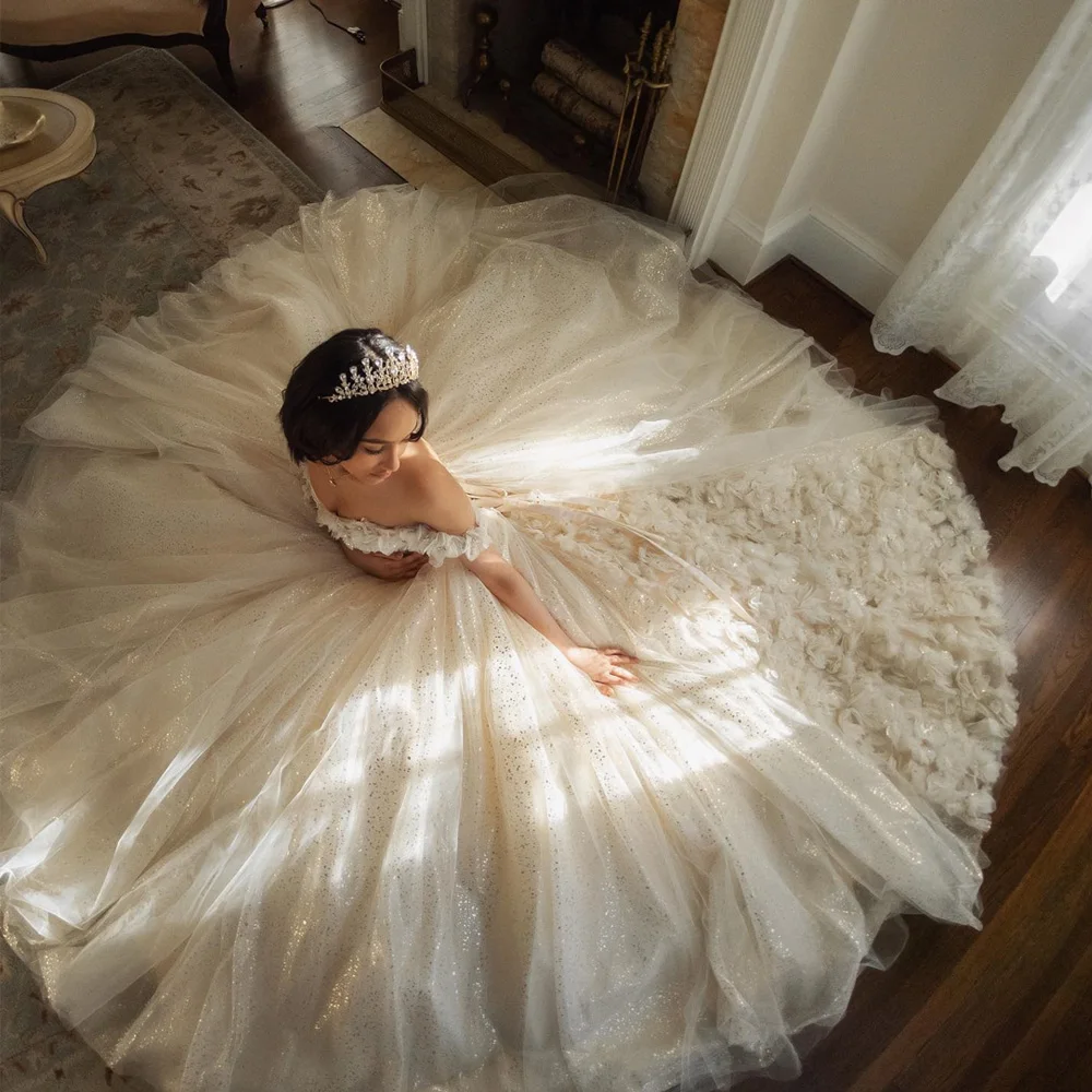 Бальное платье по индивидуальному заказу, платья Quinceanera, 2024, расшитое бисером платье цвета шампанского для дня рождения, выпускного вечера, милое платье 16, платье принцессы Vestidos De 15
Бальное платье по индивидуальному заказу, платья Quinceanera, 2024, расшитое бисером платье цвета шампанского для дня рождения, выпускного вечера, милое платье 16, платье принцессы Vestidos De 15