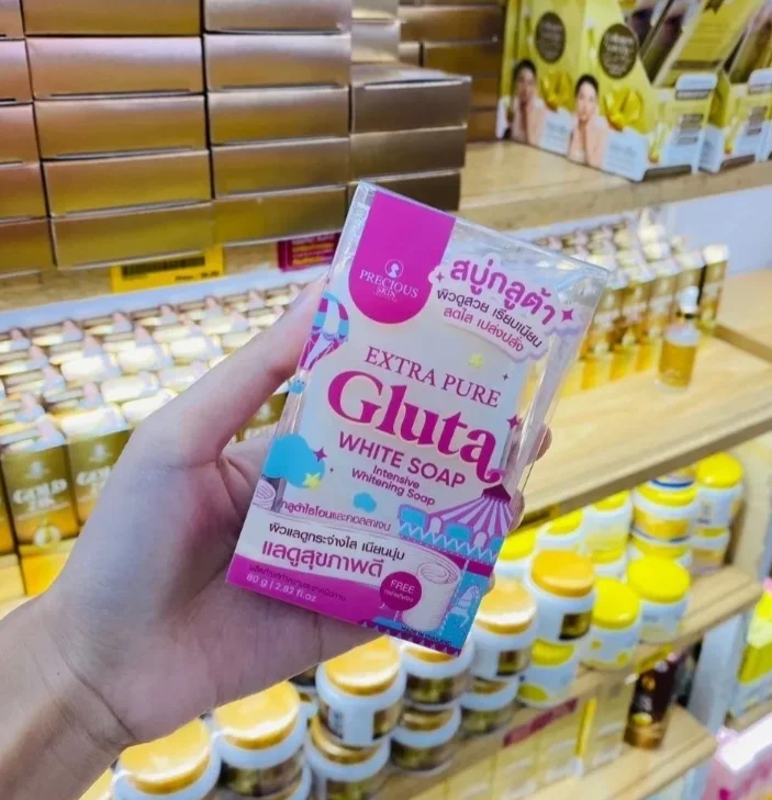 EXTRAPURE GLUTA WHITE Интенсивное осветляющее средство для тела и лица, глубокое очищение и увлажнение, Xa bong GIuta Butin 80г
EXTRAPURE GLUTA WHITE Интенсивное осветляющее средство для тела и лица, глубокое очищение и увлажнение, Xa bong GIuta Butin 80г