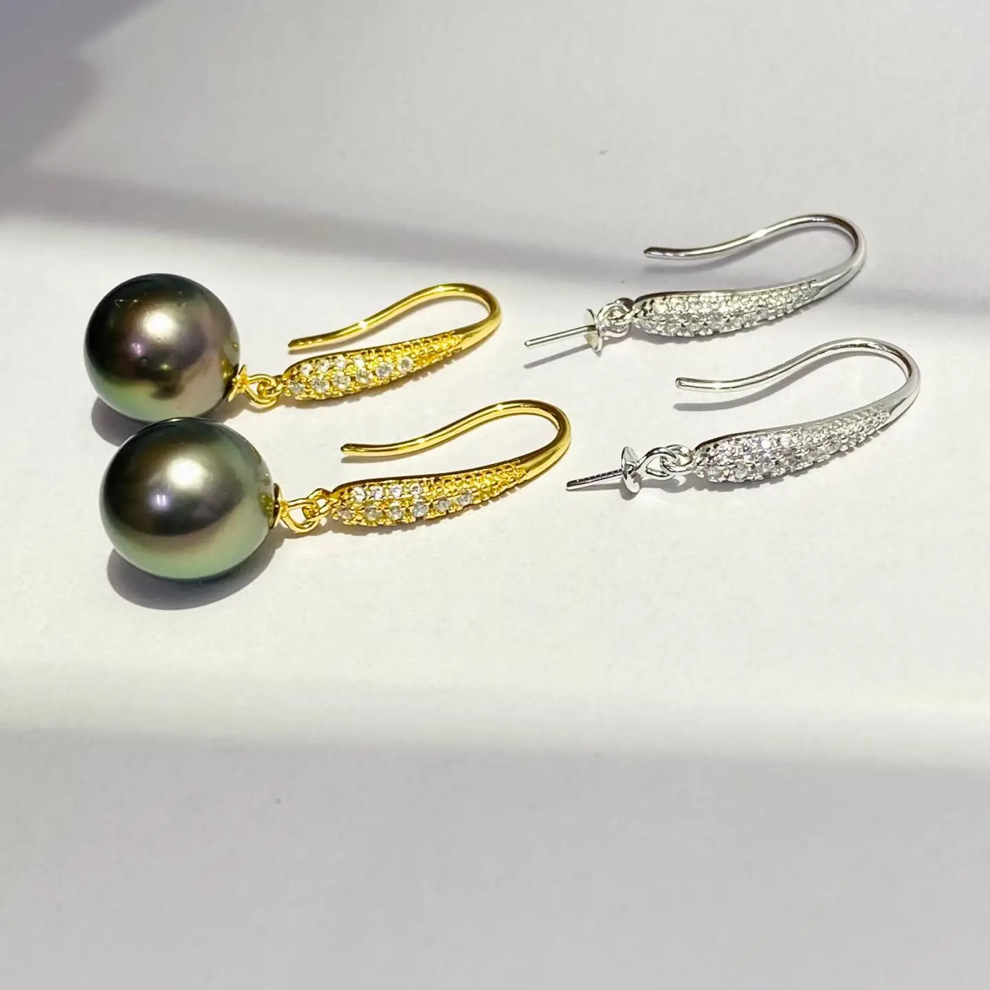 Wholesale S925 Sterling Silver Earrings Mount Findings Settings Base Mounting Parts Accessory for 10-11mm Pearls 5 pairs/lot
Wholesale S925 Sterling Silver Earrings Mount Findings Settings Base Mounting Parts Accessory for 10-11mm Pearls 5 pairs/lot