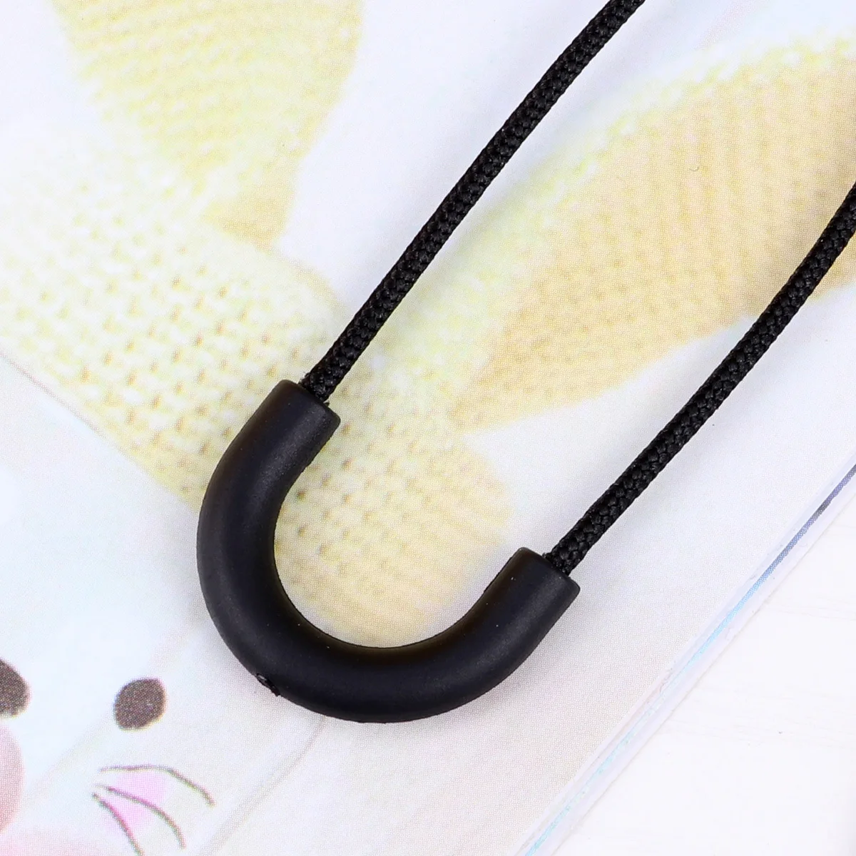 30pcs Zipper Puller Strong Nylon Cord Non-Slip Grip For Bag Backpack Shoes Luggage Travel Case Plastic Slider Injection Molding
30pcs Zipper Puller Strong Nylon Cord Non-Slip Grip For Bag Backpack Shoes Luggage Travel Case Plastic Slider Injection Molding