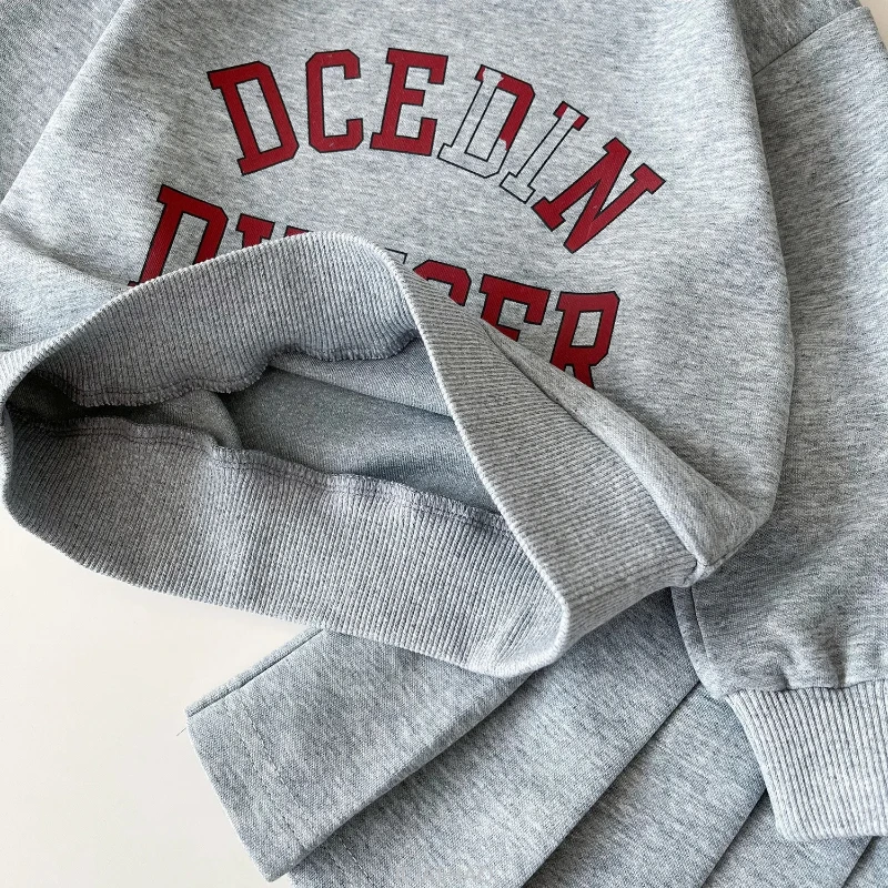 Teen Girl Clothes 2025 Kids Sweatshirts and Korean Children Autumn Baby 2 Piece Clothing Pleated Skirt Two Piece Sets Outfits
Teen Girl Clothes 2025 Kids Sweatshirts and Korean Children Autumn Baby 2 Piece Clothing Pleated Skirt Two Piece Sets Outfits