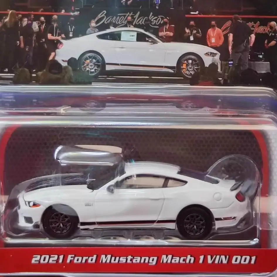 1: 64 2021 Ford Mustang Mach1 VIN # 001 Fighter Grey Ebony and Orange Interior Advanced Collection Ornament Car Models
1: 64 2021 Ford Mustang Mach1 VIN # 001 Fighter Grey Ebony and Orange Interior Advanced Collection Ornament Car Models