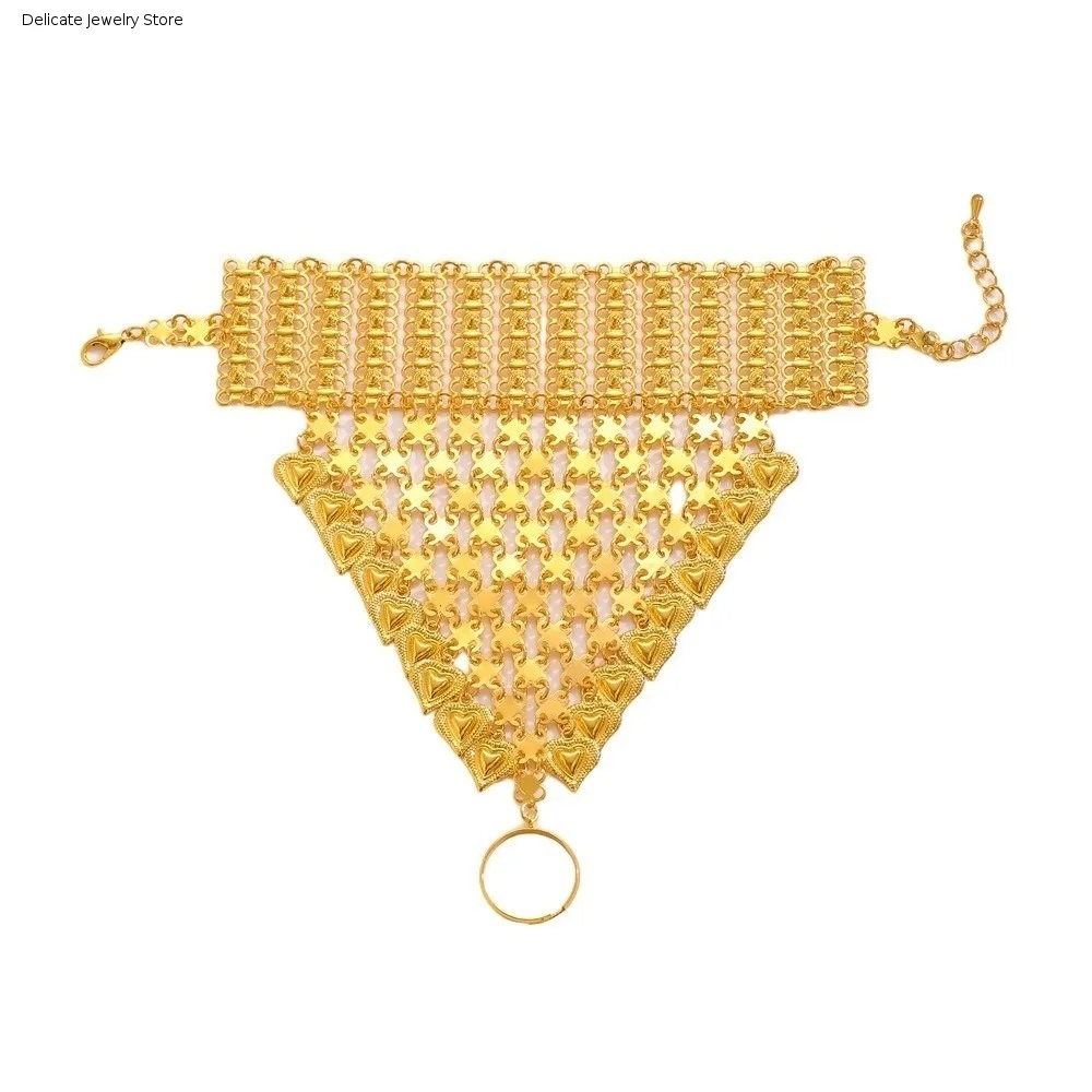 Simple Tassel Ethnic Dance Accessory Retro Multi Layer Golden Finger Bracelet Durable Heart-shaped Hollow Geometric Pendant
Simple Tassel Ethnic Dance Accessory Retro Multi Layer Golden Finger Bracelet Durable Heart-shaped Hollow Geometric Pendant