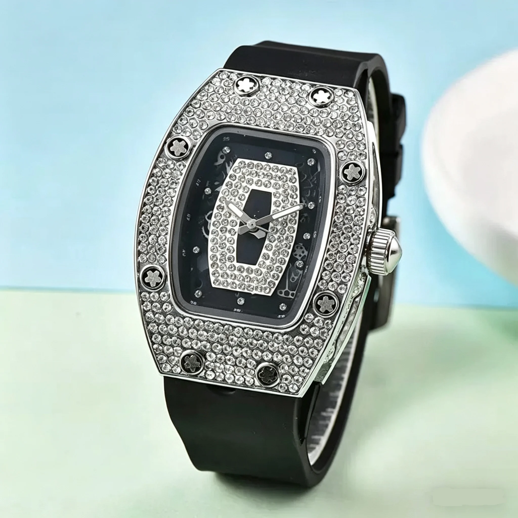 New Fashion Luxury Woman Top Crystal Tonneau Silicone Watch Women Quartz Watches For Girls Gifts Ladies Wristwatches Reloj Mujer
New Fashion Luxury Woman Top Crystal Tonneau Silicone Watch Women Quartz Watches For Girls Gifts Ladies Wristwatches Reloj Mujer