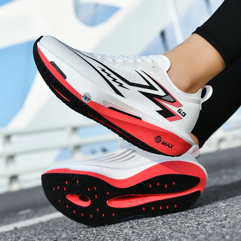 Men'S Running Shoes Are Lightweight And Breathable Carbon Fiber Board Shock Absorption Is Suitable For Outdoor Leisure Jogging
Men'S Running Shoes Are Lightweight And Breathable Carbon Fiber Board Shock Absorption Is Suitable For Outdoor Leisure Jogging
