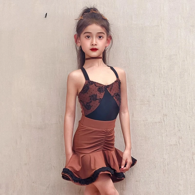 The 2026 new Spring and summer children's high-end dance performance costume set in brown Latin dance for girls
The 2026 new Spring and summer children's high-end dance performance costume set in brown Latin dance for girls