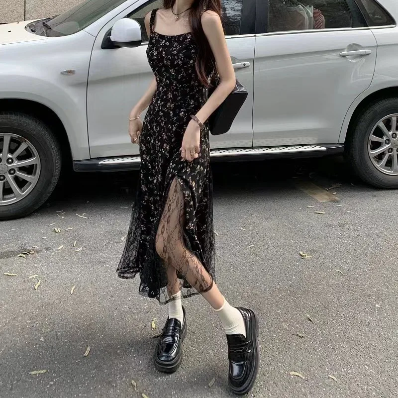Lace Mesh Patchwork Split Long Large Size Women's Retro Fat Mm2024 Summer Floral Camisole Dress
Lace Mesh Patchwork Split Long Large Size Women's Retro Fat Mm2024 Summer Floral Camisole Dress