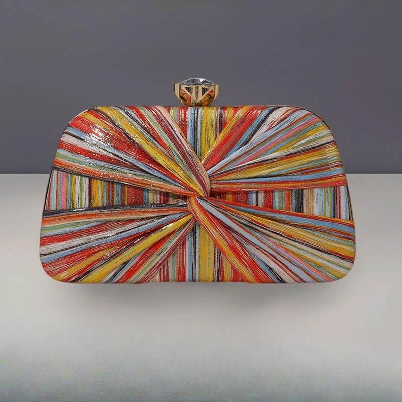 pleated retro dinner pleated banquet messenger bag simple versatile handbag chain smallclutch bag
pleated retro dinner pleated banquet messenger bag simple versatile handbag chain smallclutch bag