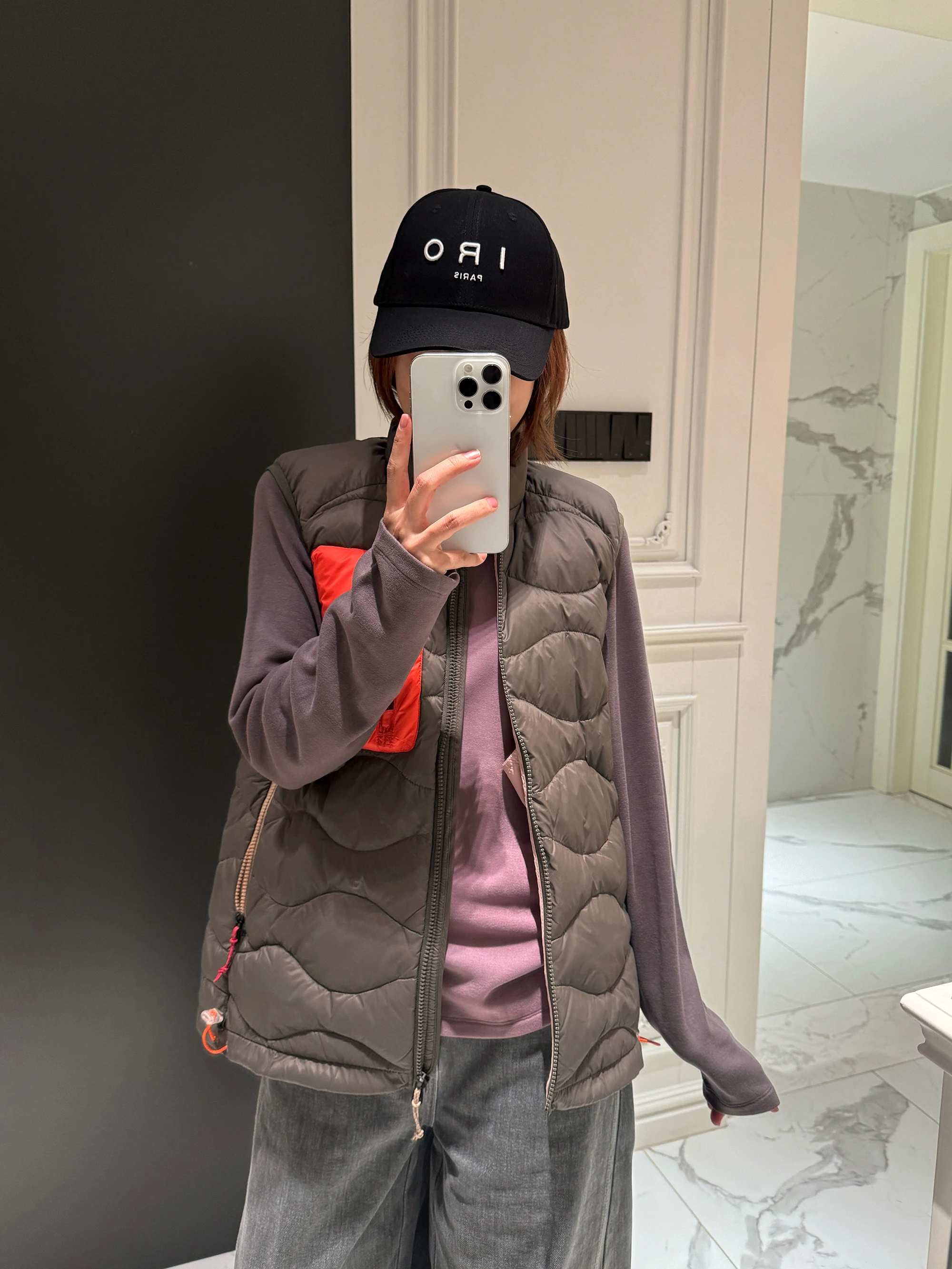 Outdoor Women's Lightweight down Vest Geometric Color Blo Goose down Svel Jaet Spor Sle Nylon Fabric Warmth
Outdoor Women's Lightweight down Vest Geometric Color Blo Goose down Svel Jaet Spor Sle Nylon Fabric Warmth