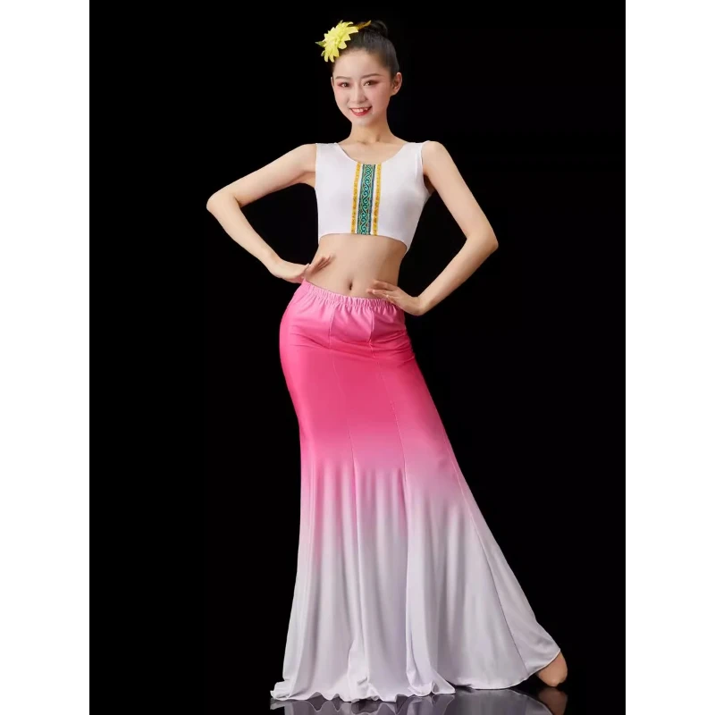 Dai Dance Performance Costume Peacock Dance Dress Ethnic Minority Fishtail Skirt Festival Party Clothing Stage Perfromance
Dai Dance Performance Costume Peacock Dance Dress Ethnic Minority Fishtail Skirt Festival Party Clothing Stage Perfromance