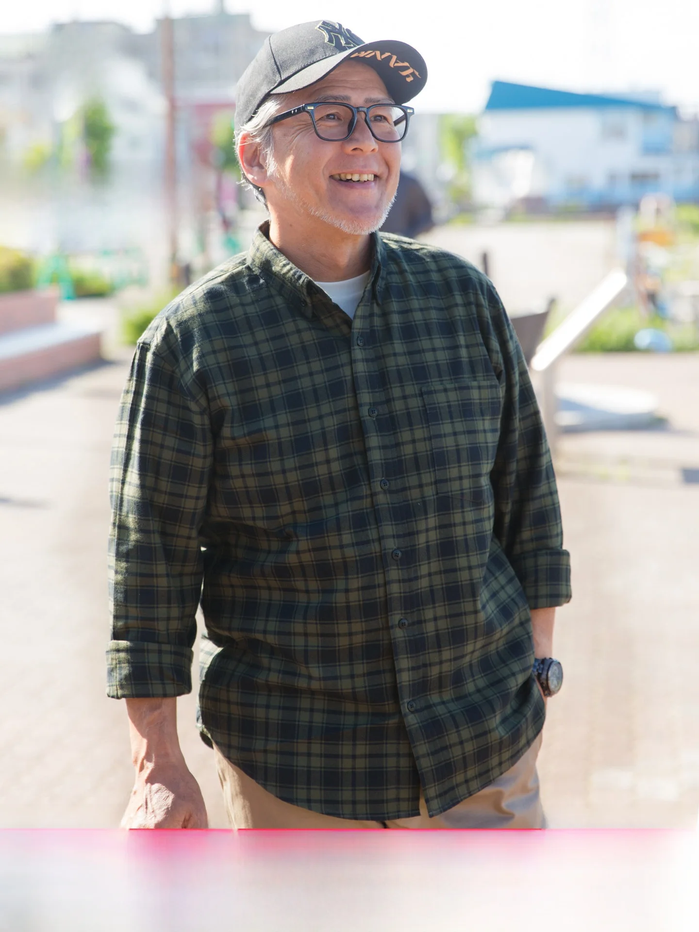 Мужская зимняя одежда из дышащего хлопка для мужчин среднего и старшего возраста: модный городской стиль для пап и дедушек
Мужская зимняя одежда из дышащего хлопка для мужчин среднего и старшего возраста: модный городской стиль для пап и дедушек