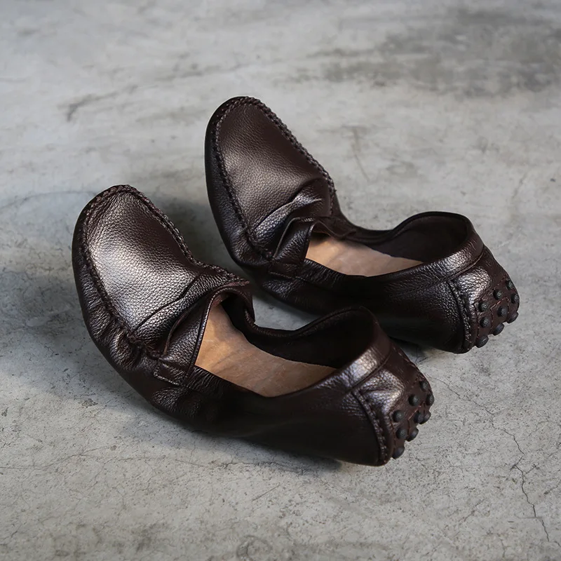 Мужские мокасины для вождения из натуральной кожи, дышащие лоферы без шнуровки, удобная повседневная обувь в европейском стиле на резиновой подошве
Мужские мокасины для вождения из натуральной кожи, дышащие лоферы без шнуровки, удобная повседневная обувь в европейском стиле на резиновой подошве