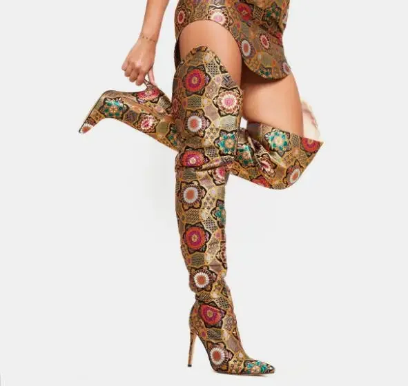 Drop Shipping Woman Gold Embroidery Python Over The Knee Boots Lady Pointed Toe Flowers Zipper Thigh High Long Knight Boots
Drop Shipping Woman Gold Embroidery Python Over The Knee Boots Lady Pointed Toe Flowers Zipper Thigh High Long Knight Boots