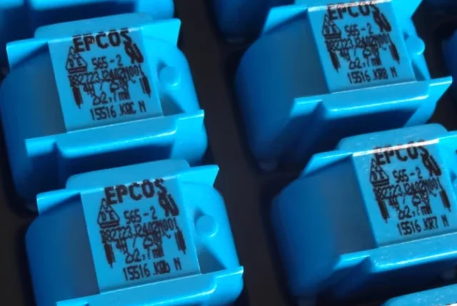 1PCS/LOT B82723J2402N1 B82723J2402N001 EP COS 2X2.7MH 4A 250V
1PCS/LOT B82723J2402N1 B82723J2402N001 EP COS 2X2.7MH 4A 250V