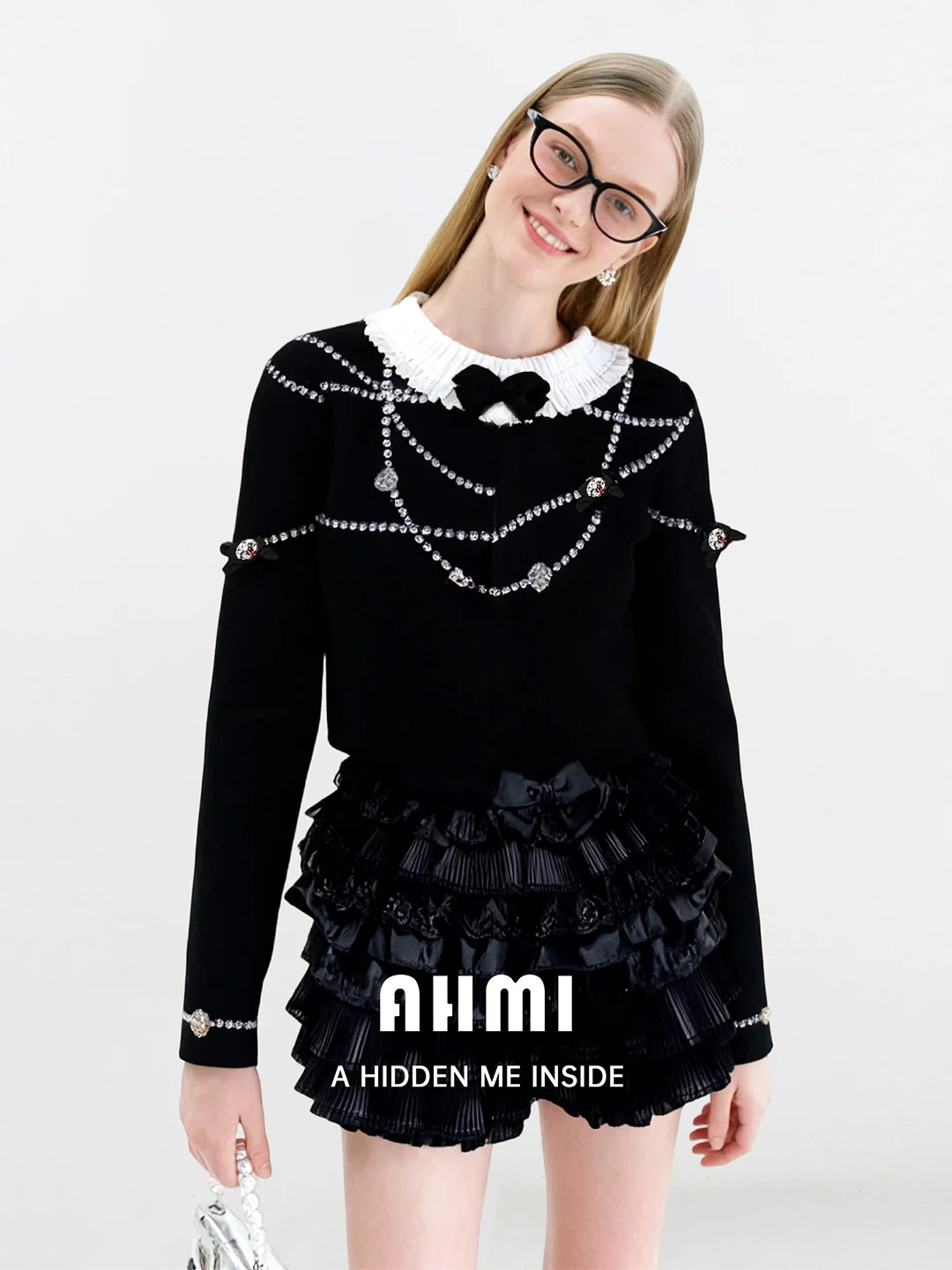 AHMI Sweet Talk Knitted Top Women's Spring Autumn Knot Decoration Loose Fit Long Sve Warmth Feelling Pearl Detail
AHMI Sweet Talk Knitted Top Women's Spring Autumn Knot Decoration Loose Fit Long Sve Warmth Feelling Pearl Detail