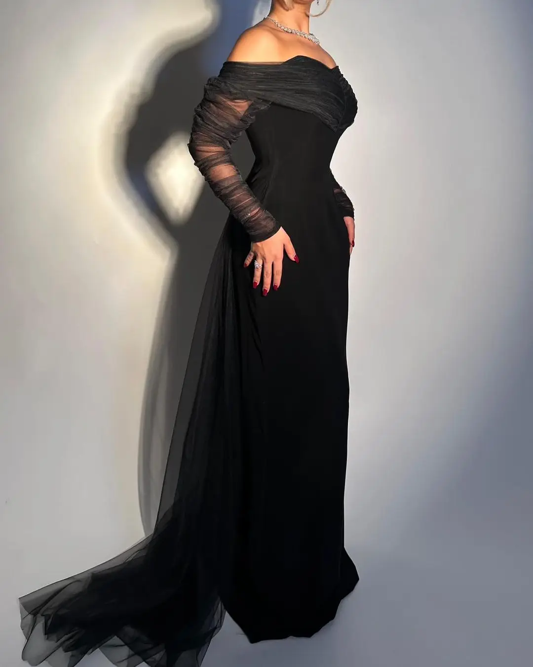 Customized Mermaid Long Sleeves Prom Dresses Off The Shoulder Floor Length Pleated Back Zipper Simple Evening Dresses
Customized Mermaid Long Sleeves Prom Dresses Off The Shoulder Floor Length Pleated Back Zipper Simple Evening Dresses