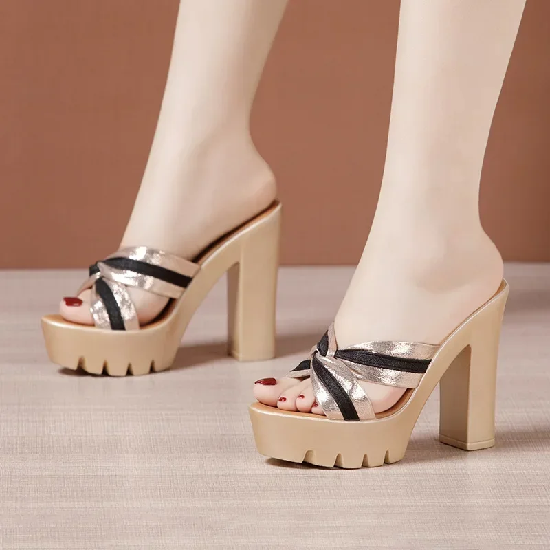 13cm Small Size 32-43 Sexy Stripe Thick Chunky Platform Shoes Women Slides Summer 2025 Block High Heels Slippers for Dress Model
13cm Small Size 32-43 Sexy Stripe Thick Chunky Platform Shoes Women Slides Summer 2025 Block High Heels Slippers for Dress Model