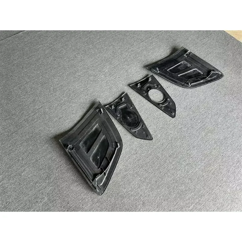 Replacement Parts OEM Style Carbon Fiber Side Door Fenders Blade Panels Air Vent for Audi R8 2016-2024
Replacement Parts OEM Style Carbon Fiber Side Door Fenders Blade Panels Air Vent for Audi R8 2016-2024
