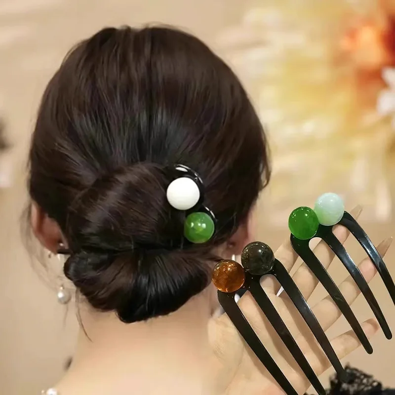 Simple Bead Three-tooth Hairpin New Chinese Style Daily Commuter Female Back Head Ball Head Disc Hair Artifact Hairpin Hairpin 
Simple Bead Three-tooth Hairpin New Chinese Style Daily Commuter Female Back Head Ball Head Disc Hair Artifact Hairpin Hairpin