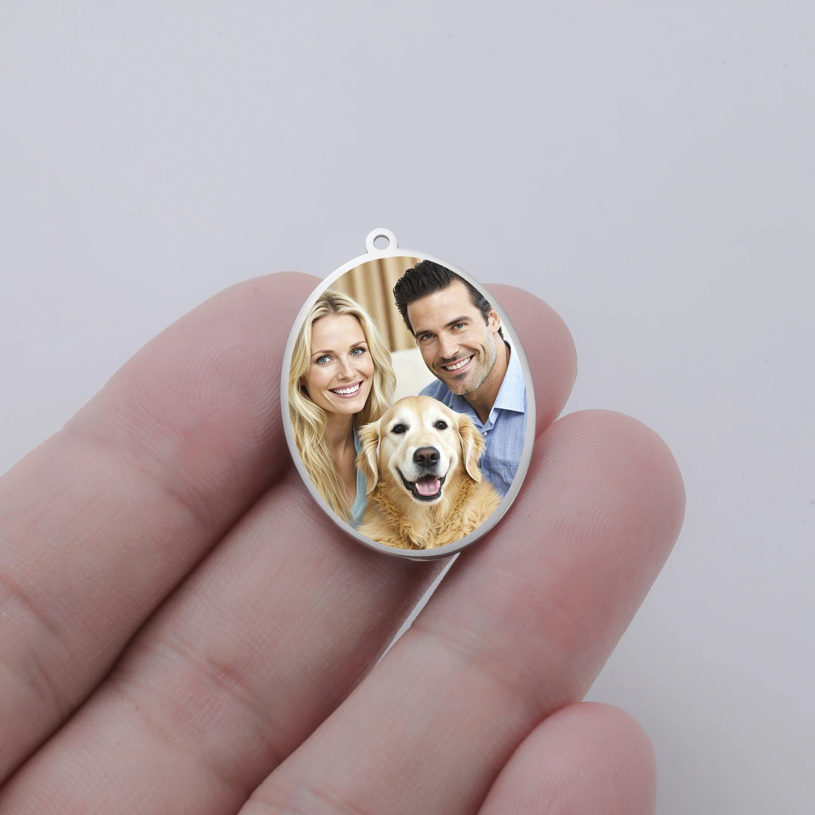 Customized Oval Single Sided Color Printed Pendant With Warm Family Photo Theme, Suitable For Pet Enthusiasts And Family Members
Customized Oval Single Sided Color Printed Pendant With Warm Family Photo Theme, Suitable For Pet Enthusiasts And Family Members