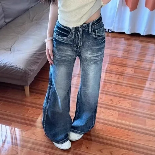 High-waisted Vintage Wide-leg Jeans for Women, Washed and Faded Flare Casual Long Pants
High-waisted Vintage Wide-leg Jeans for Women, Washed and Faded Flare Casual Long Pants
