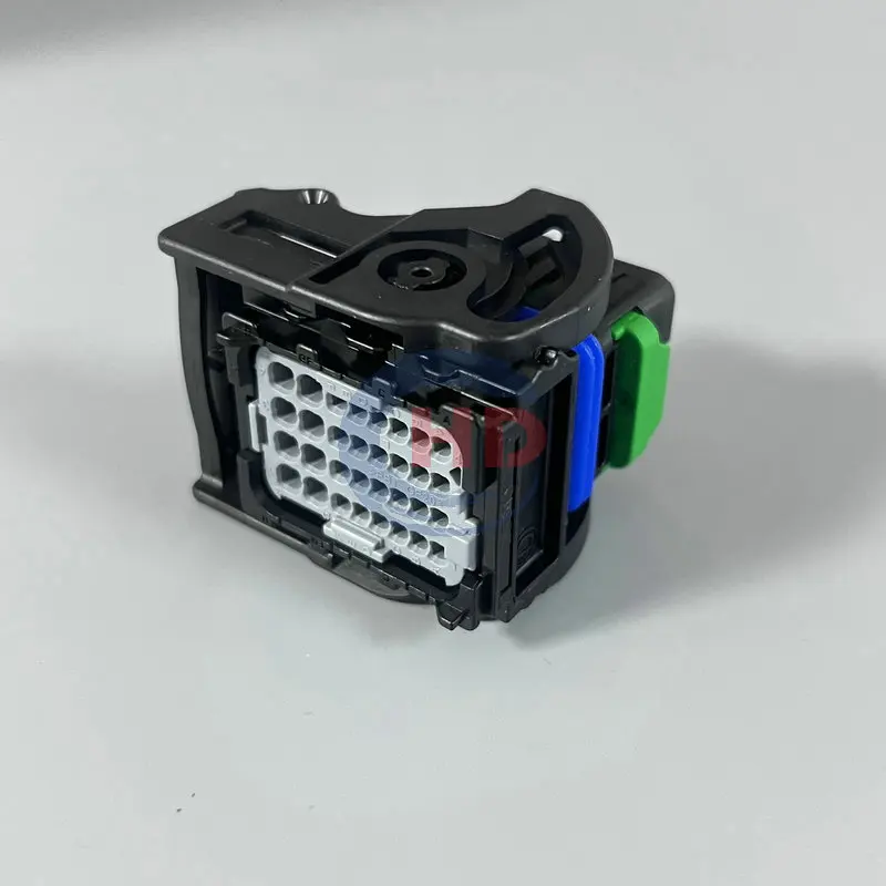 1-20sets 32pin Black ECU Female Receptacle Connector 64334-0100 64319-3211
1-20sets 32pin Black ECU Female Receptacle Connector 64334-0100 64319-3211