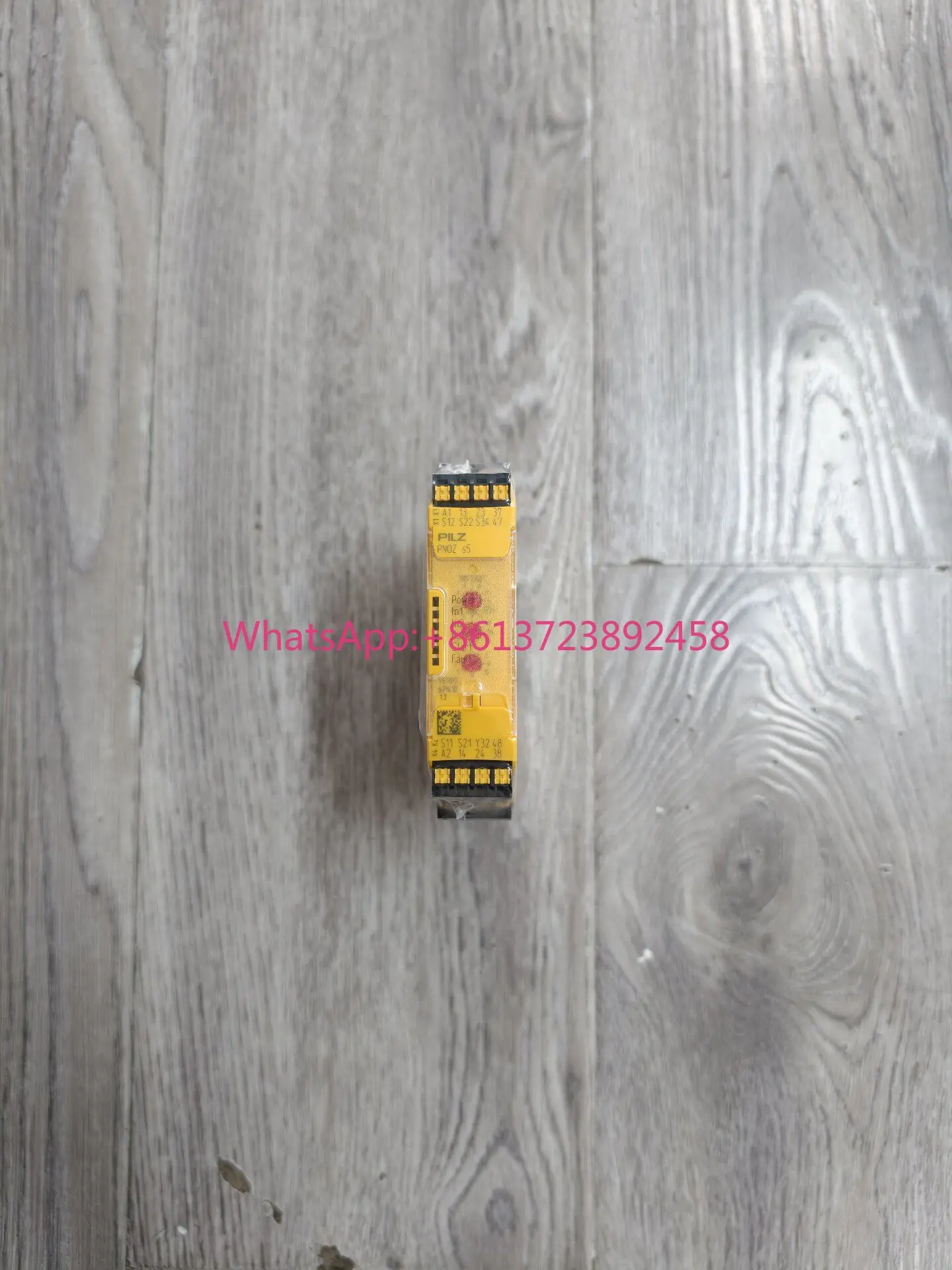 PILZ s5 751105 new original and genuine relay from Pilz
PILZ s5 751105 new original and genuine relay from Pilz