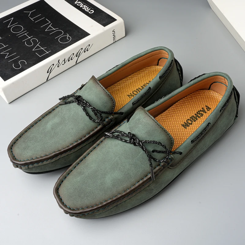 Men's loafers casual slip-on driving shoes lightweight and comfortable outdoor casual shoes, suitable for daily wear and walking
Men's loafers casual slip-on driving shoes lightweight and comfortable outdoor casual shoes, suitable for daily wear and walking