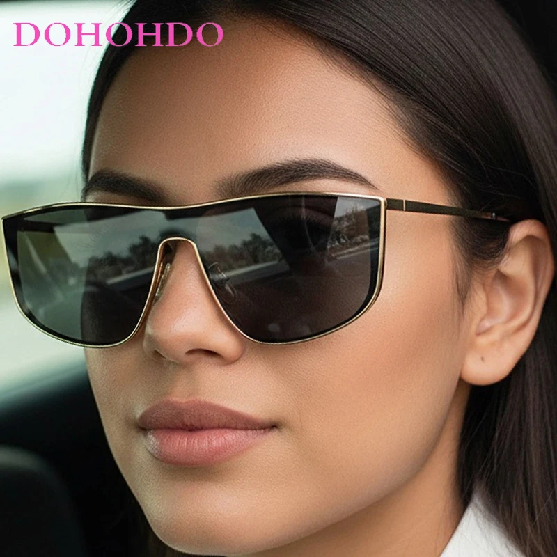 New Fashion Metal Punk Conjoined Sunglasses Women Vintage High Quality Eyewear Sunglasses Men Outdoor Sports Travel Shades UV400
New Fashion Metal Punk Conjoined Sunglasses Women Vintage High Quality Eyewear Sunglasses Men Outdoor Sports Travel Shades UV400