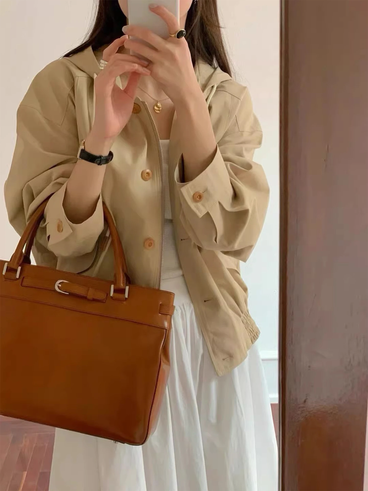 Ретро пальто на одной пуговице Jaet женское осенне-зимнее свободное повседневное рабочее пальто из полиэфирного волокна длинное пальто све
Ретро пальто на одной пуговице Jaet женское осенне-зимнее свободное повседневное рабочее пальто из полиэфирного волокна длинное пальто све