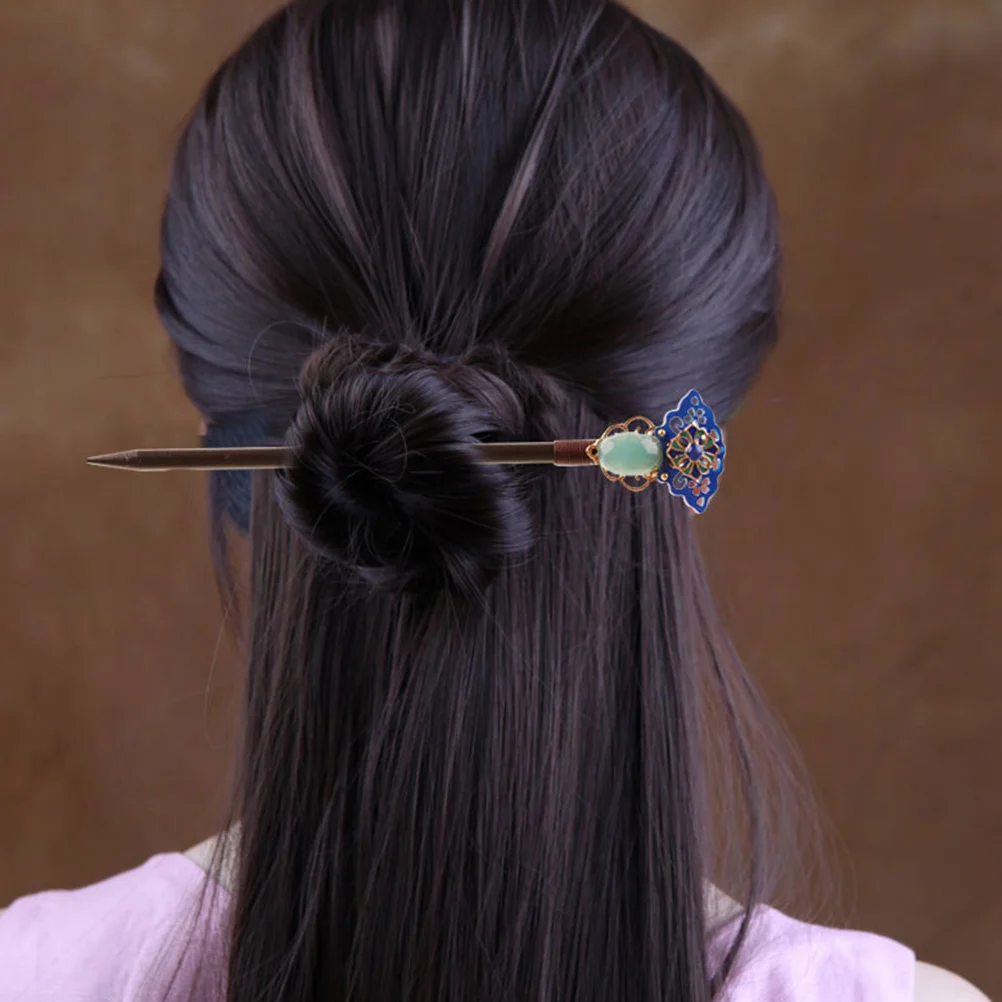 Retro Chinese Hairpin Style Wood Stick Glazed Decorative For Women Elegant Chignon Hair Pin Flower Hair Stick For Prom
Retro Chinese Hairpin Style Wood Stick Glazed Decorative For Women Elegant Chignon Hair Pin Flower Hair Stick For Prom