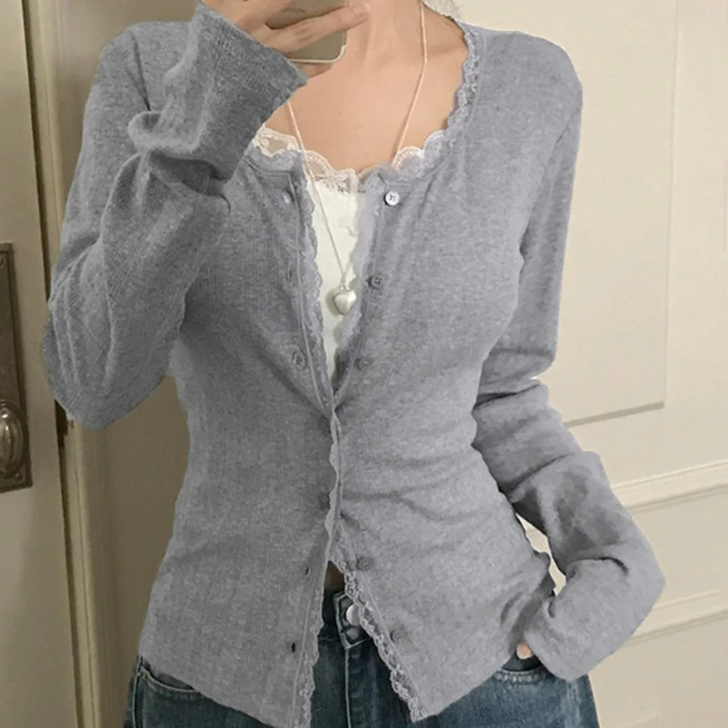 DSMTRC Casual Solid Lace Trim Knitted Cardigans Top Slim O-Neck Long Sleeve T-shirts Women 2025 Autumn Spring Fashion Streetwear 
DSMTRC Casual Solid Lace Trim Knitted Cardigans Top Slim O-Neck Long Sleeve T-shirts Women 2025 Autumn Spring Fashion Streetwear