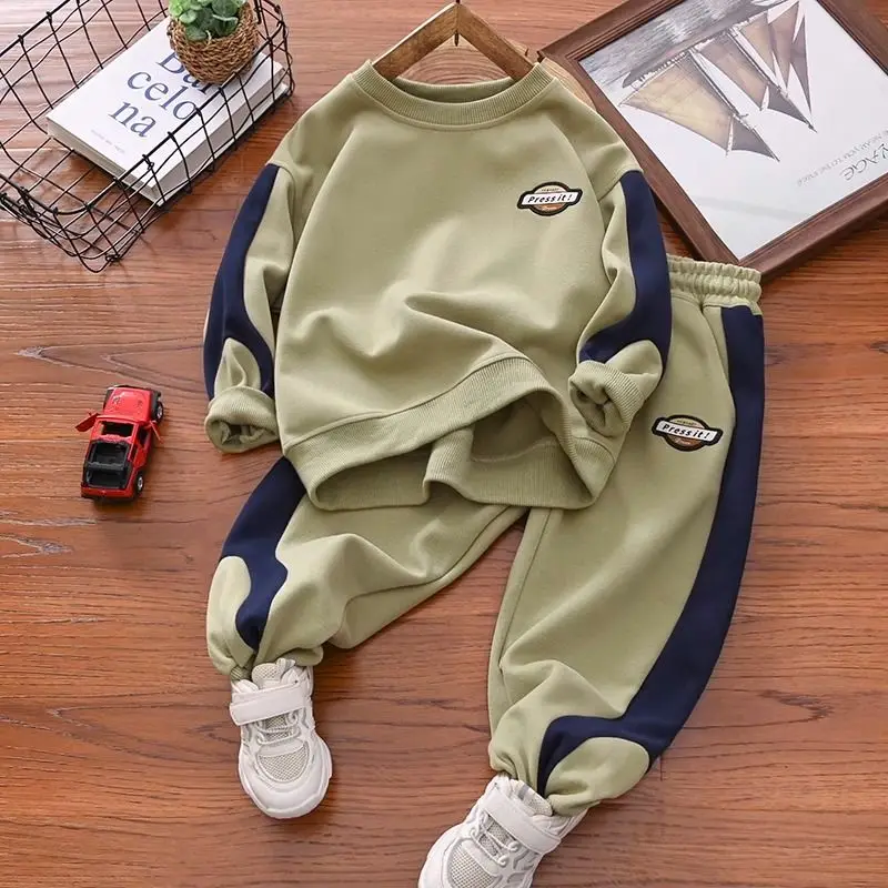 Children's Clothing Boys Sweater Suit Autumn Medium and Large Casual Long Sleeve Top and Trousers Boy Autumn Two-Piece Set
Children's Clothing Boys Sweater Suit Autumn Medium and Large Casual Long Sleeve Top and Trousers Boy Autumn Two-Piece Set