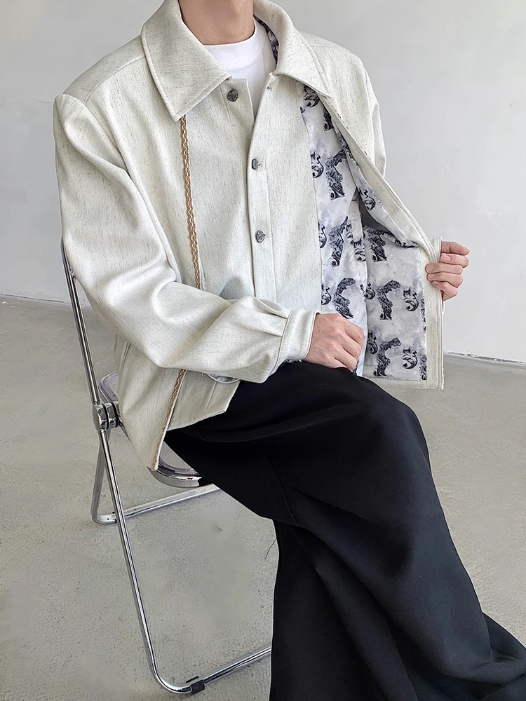 Мужское льняное пальто Taichiism с отложным воротником и цветочным принтом, весенне-осеннее дизайнерское фактурное высококачественное повседневное пальто 
Мужское льняное пальто Taichiism с отложным воротником и цветочным принтом, весенне-осеннее дизайнерское фактурное высококачественное повседневное пальто