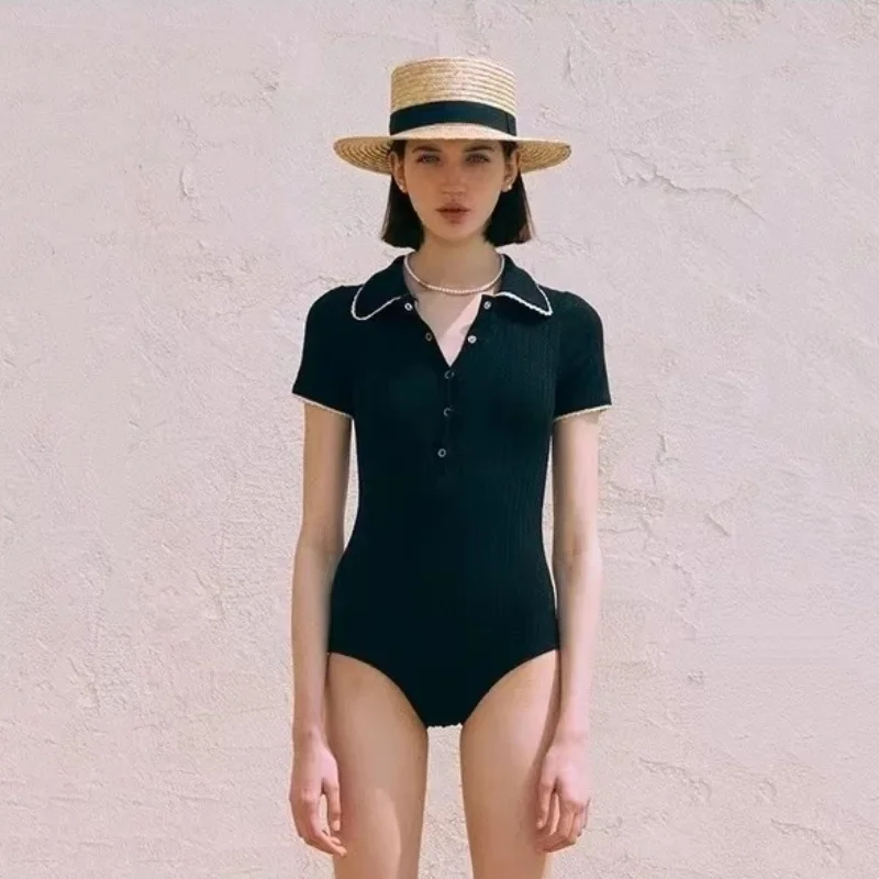 2025 Women One Piece Swimsuit Korea Style Short Sleeve Beach Wear Black Bathing Suit Female Button Monokini Padded Swimming Pool
2025 Women One Piece Swimsuit Korea Style Short Sleeve Beach Wear Black Bathing Suit Female Button Monokini Padded Swimming Pool