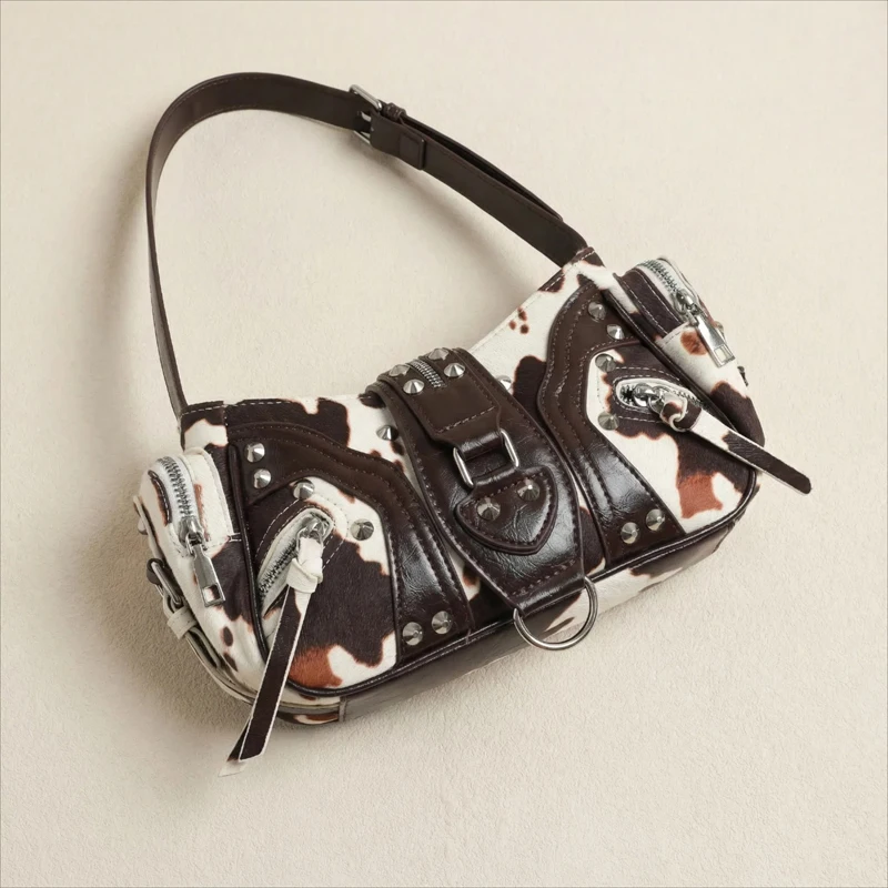 Женская дизайнерская сумка SHELKSBAG класса люкс, новая винтажная сумка-клатч из искусственной кожи с заклепками, на плечо, через плечо, подмышечная сумка
Женская дизайнерская сумка SHELKSBAG класса люкс, новая винтажная сумка-клатч из искусственной кожи с заклепками, на плечо, через плечо, подмышечная сумка