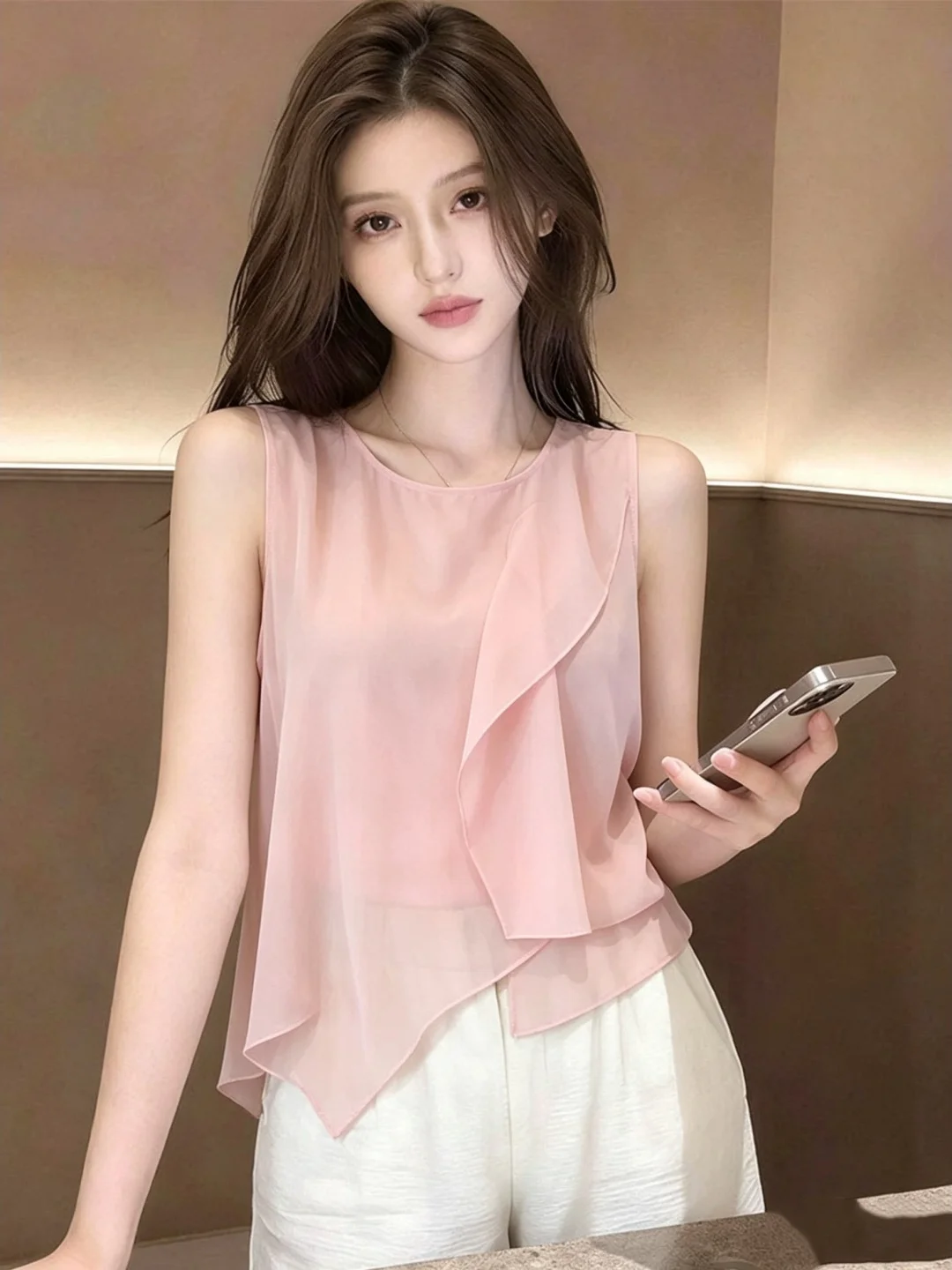 Korean Style Chic Unique Beautiful Silk No Sleeve Vest Women Summer New Style Chiffon Pink Shirt Top round Neck Regular Length
Korean Style Chic Unique Beautiful Silk No Sleeve Vest Women Summer New Style Chiffon Pink Shirt Top round Neck Regular Length