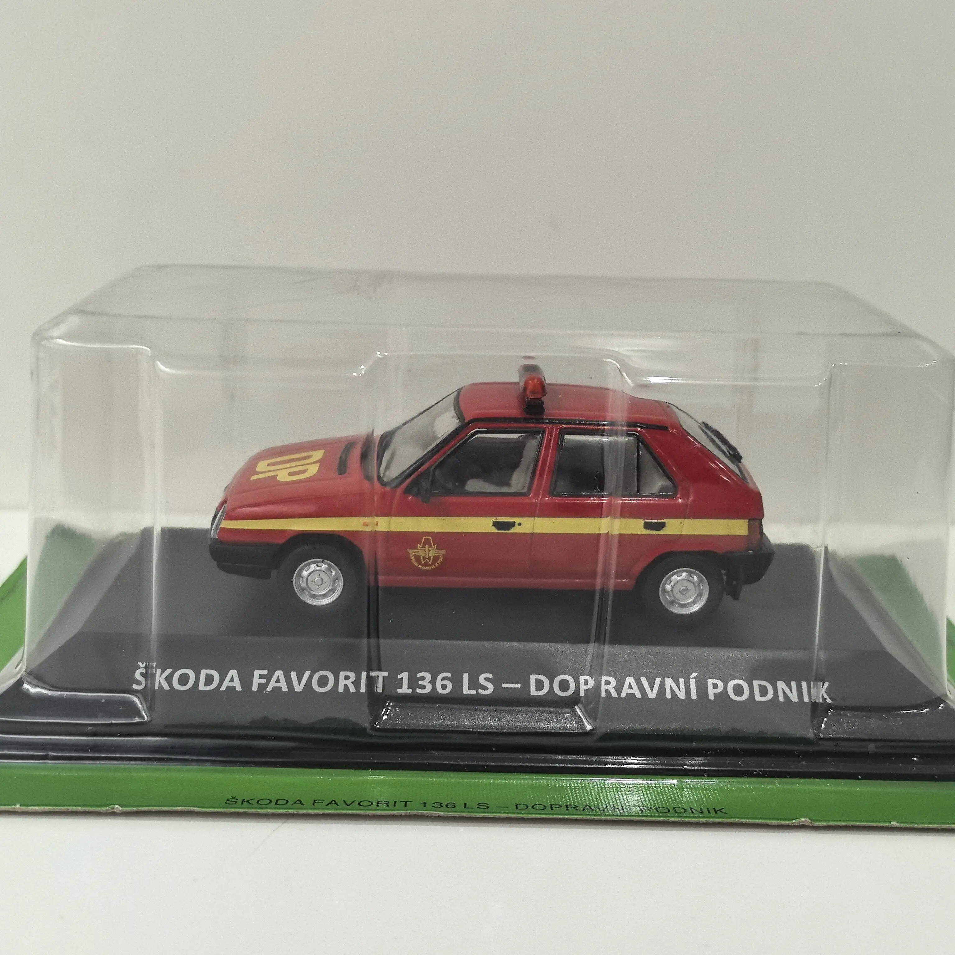 Diecast IXO 1/43 Scale SKODA FAVORIT 136LS 23 Alloy Car Model
Diecast IXO 1/43 Scale SKODA FAVORIT 136LS 23 Alloy Car Model