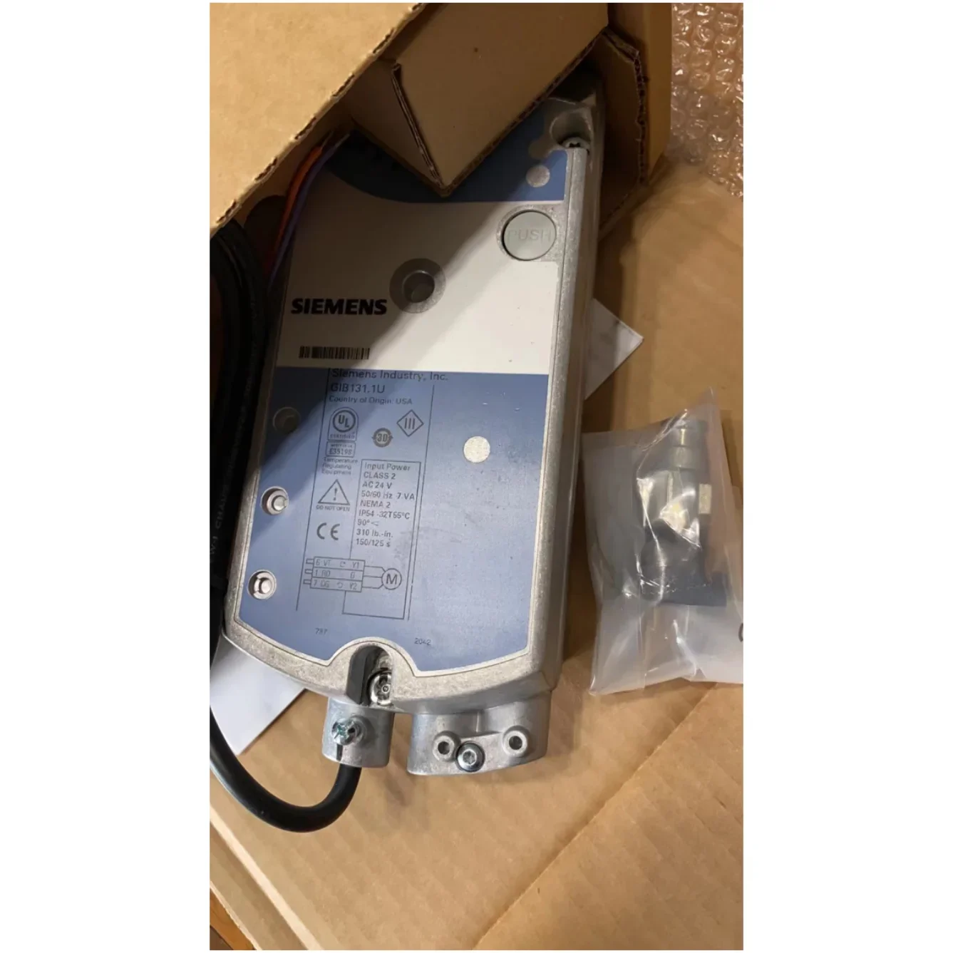 Brand New Central Air Conditioning And Refrigeration Spare Parts Damper Actuator 025W38177-001 025W38178-001
Brand New Central Air Conditioning And Refrigeration Spare Parts Damper Actuator 025W38177-001 025W38178-001