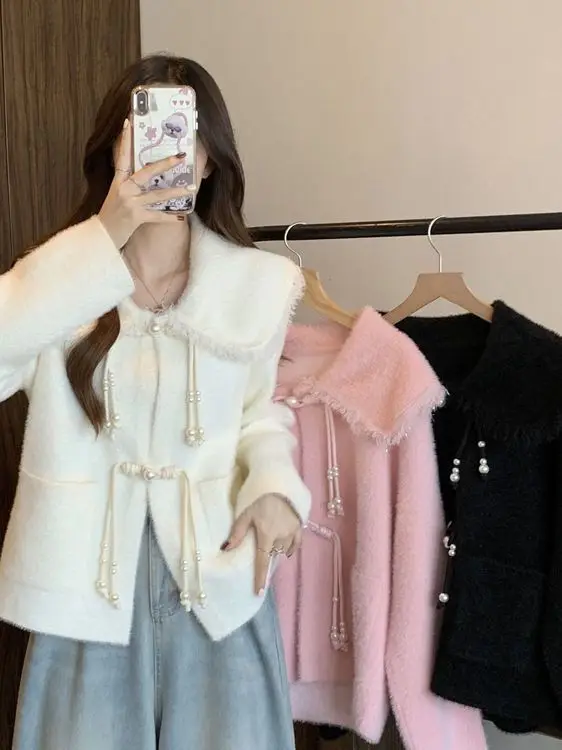 plus Size Chinese Style Button up Short Coat for Women Autumn Winter Fashion Design Casual High Waist Polyester Fiber Jacket
plus Size Chinese Style Button up Short Coat for Women Autumn Winter Fashion Design Casual High Waist Polyester Fiber Jacket