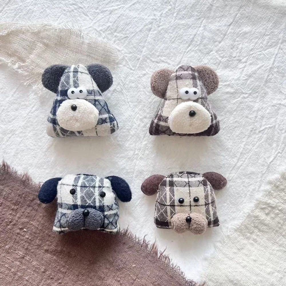 Korean Fabric Brooch Cotton Filled Cartoon Plaid Dog for Shoes Socks Clothing DIY Embellishment Soft Portable Decoration
Korean Fabric Brooch Cotton Filled Cartoon Plaid Dog for Shoes Socks Clothing DIY Embellishment Soft Portable Decoration